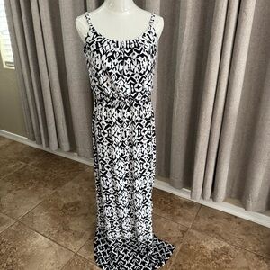 AB studio Black and White Maxi Dress size S